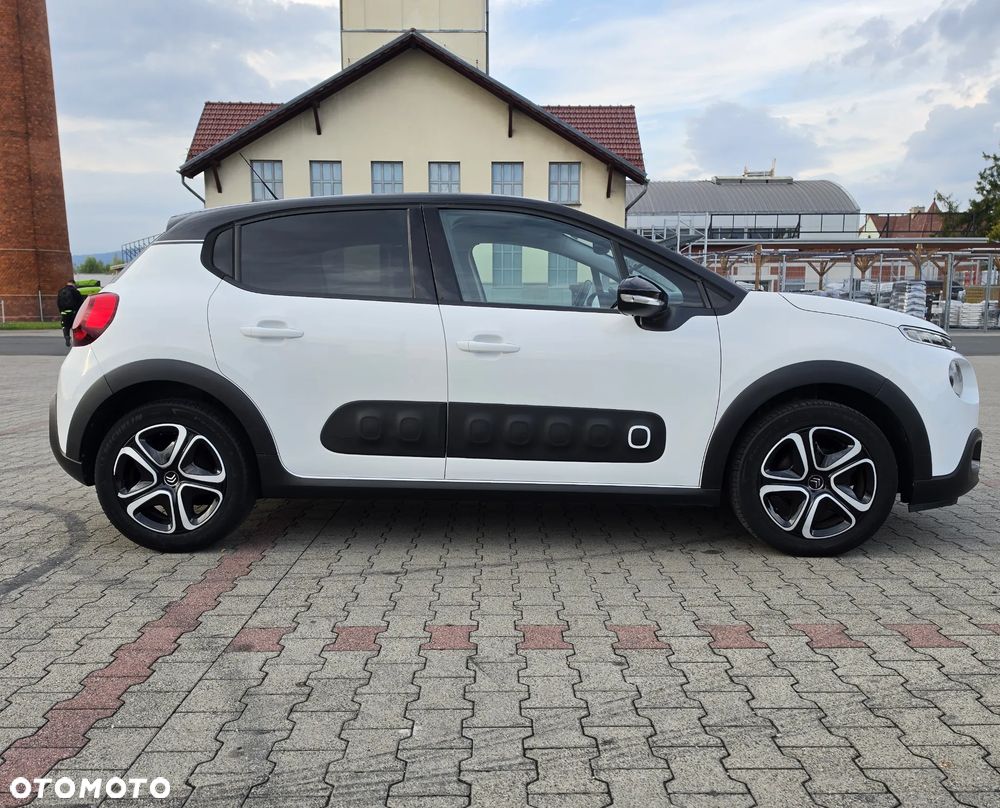 Citroën C3 1.2 PureTech Shine - 10