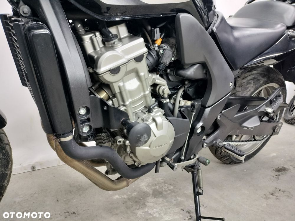 Honda CBF - 21