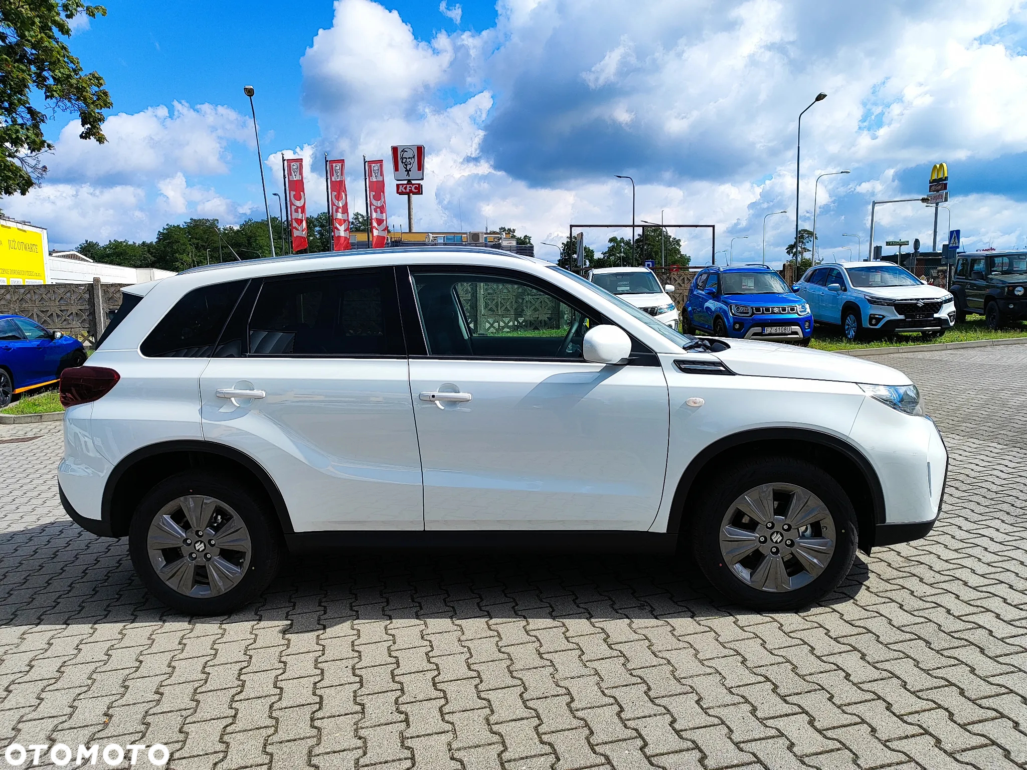 Suzuki Vitara 1.4 Boosterjet mHEV Premium Plus 4WD - 17