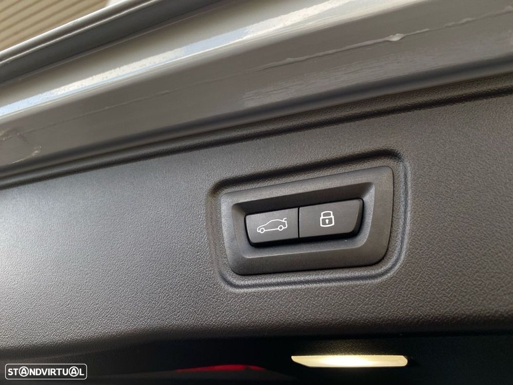 BMW i5 eDrive40 Pack Desportivo M - 23