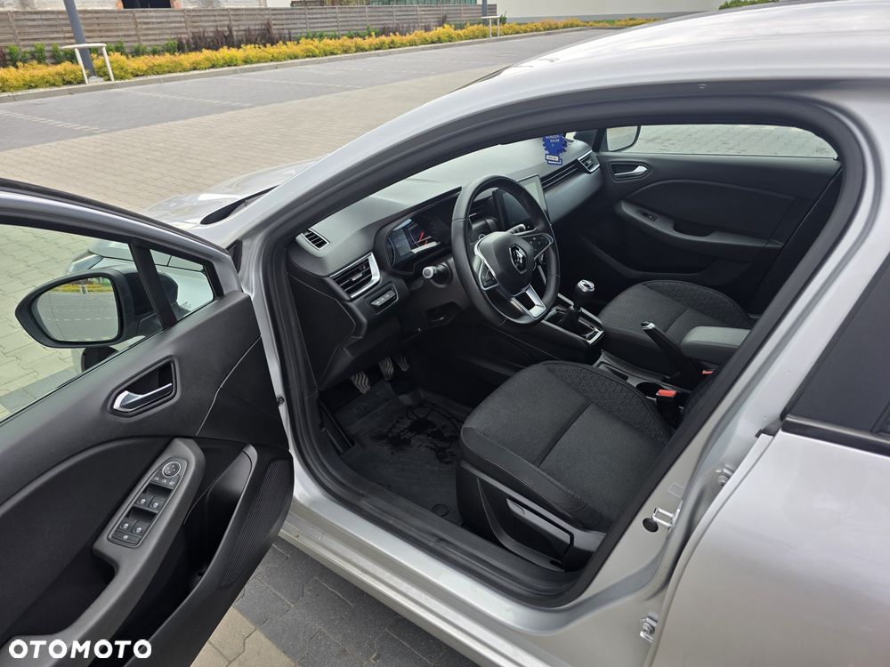 Renault Clio - 5