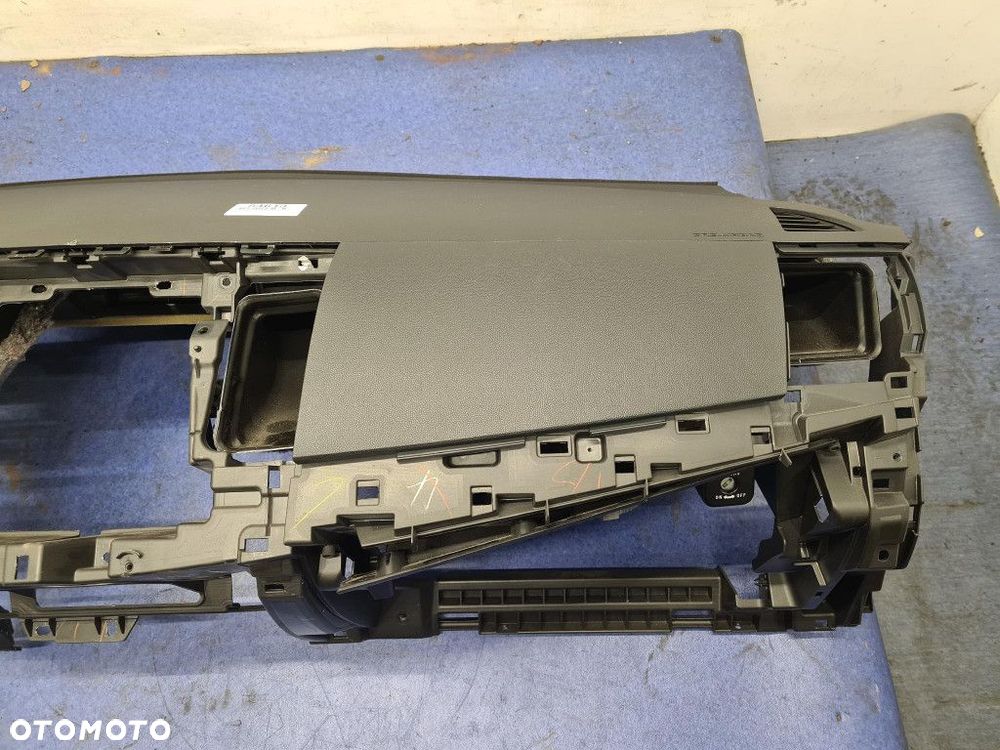 MITSUBISHI LANCER VIII HB DESKA ROZDZIELCZA KOKPIT - 3