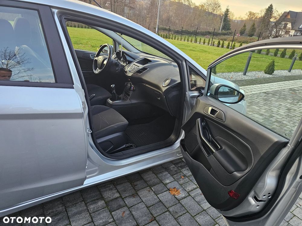 Ford Fiesta 1.25 Trend EU5 - 12