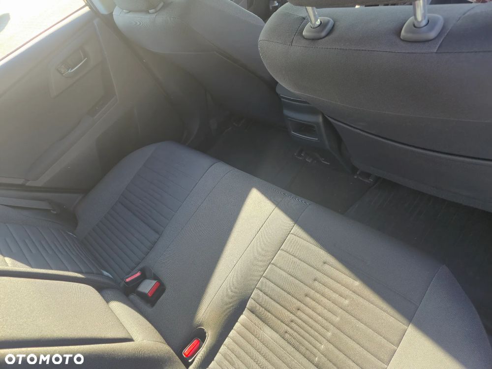 Toyota Auris 1.6 Active - 10