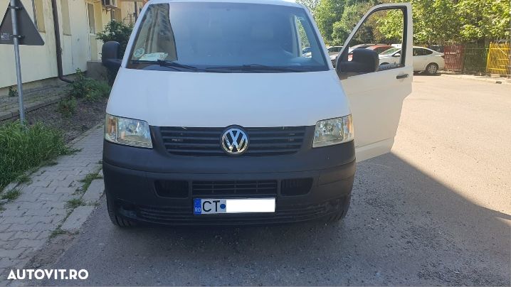 Volkswagen Transporter - 1