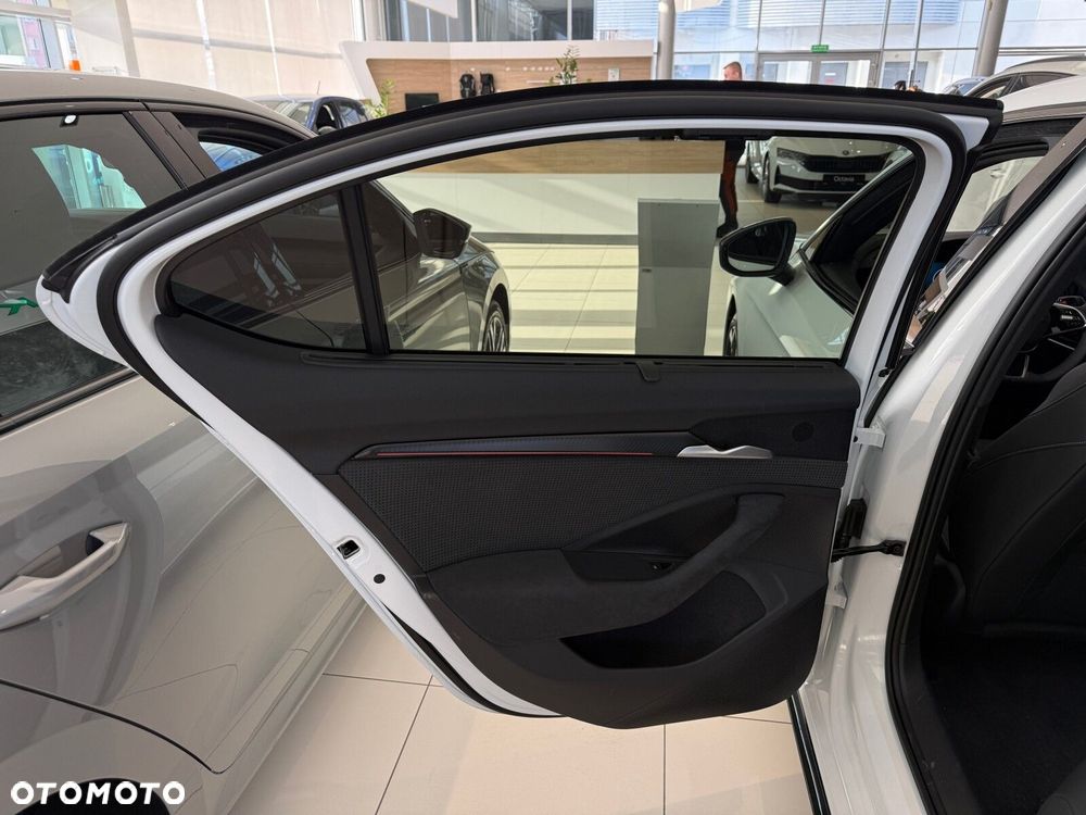 Skoda Superb 2.0 TSI Sportline DSG - 15