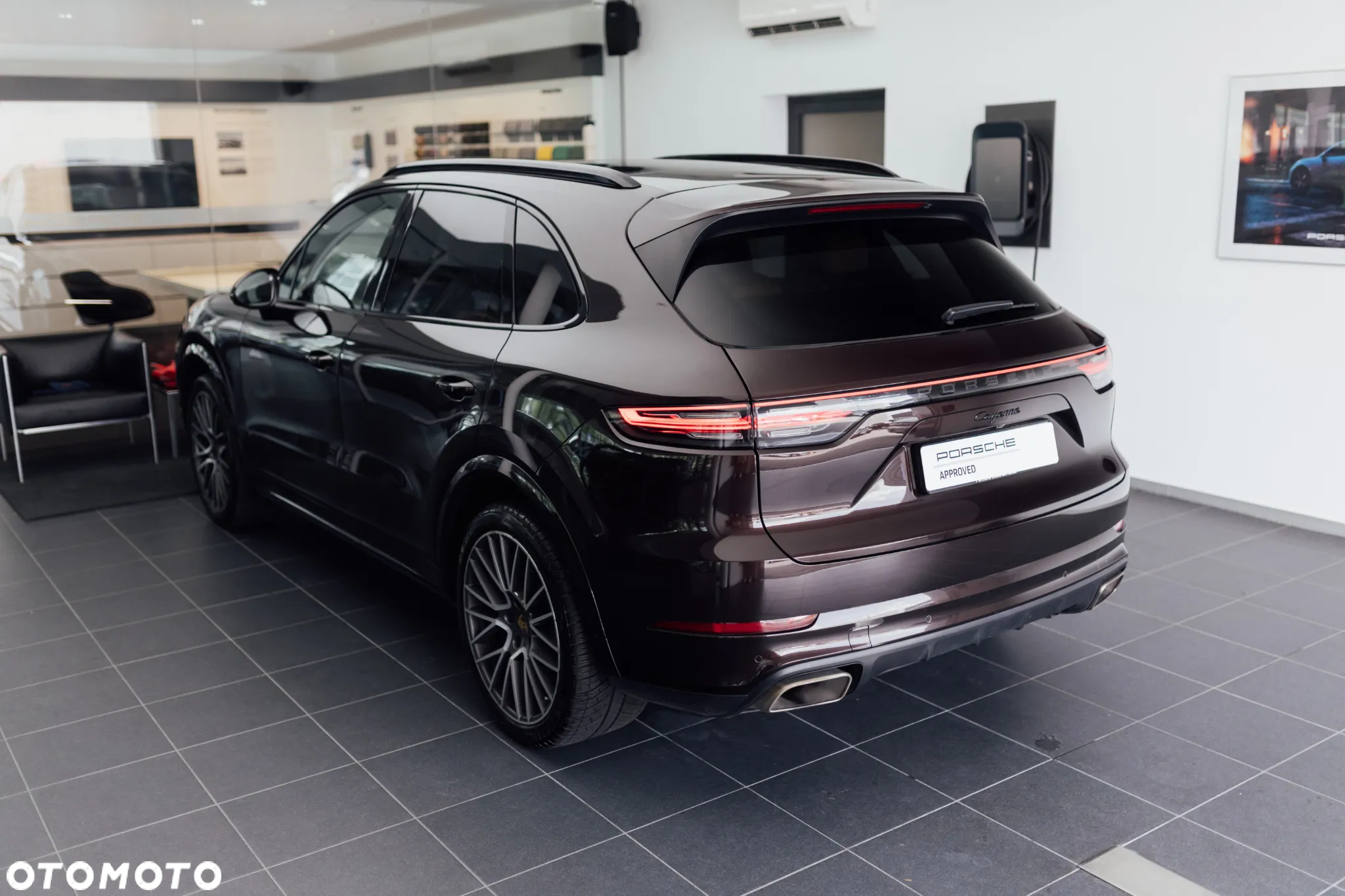 Porsche Cayenne Standard - 8