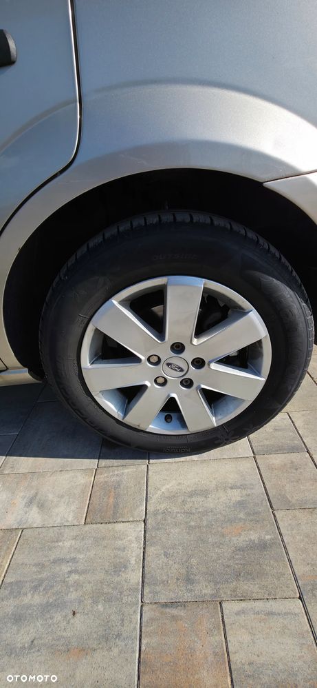 Ford Mondeo 1.8 Ambiente - 19