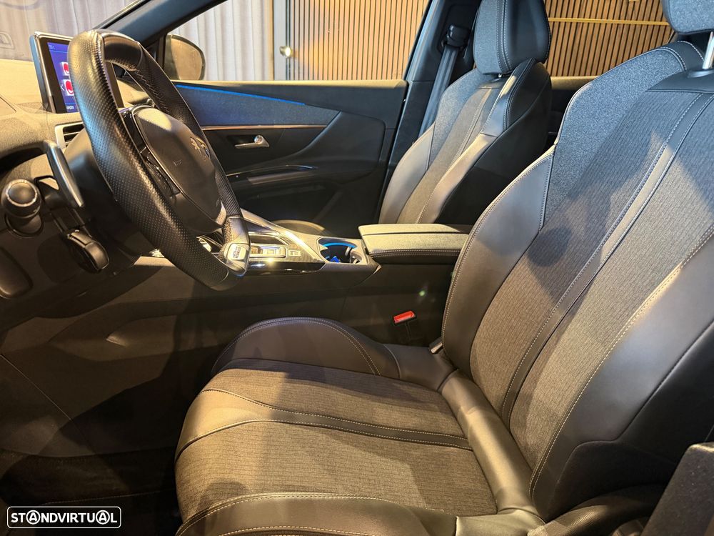 Peugeot 3008 1.5 BlueHDi GT Line EAT8 - 26