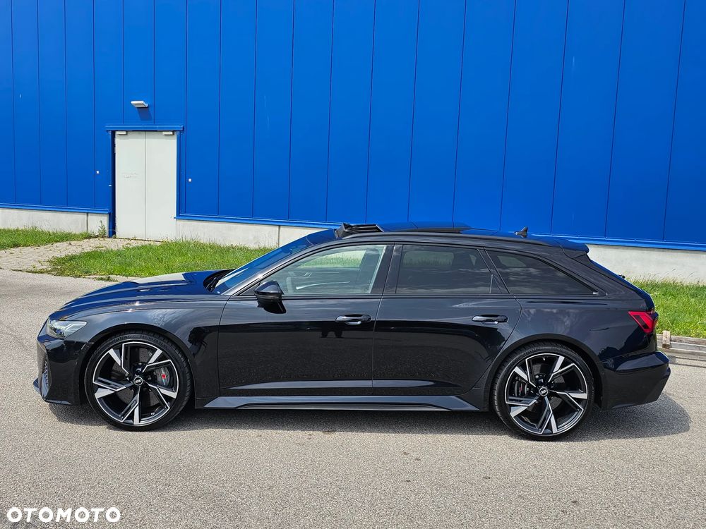 Audi RS6 Avant - 4