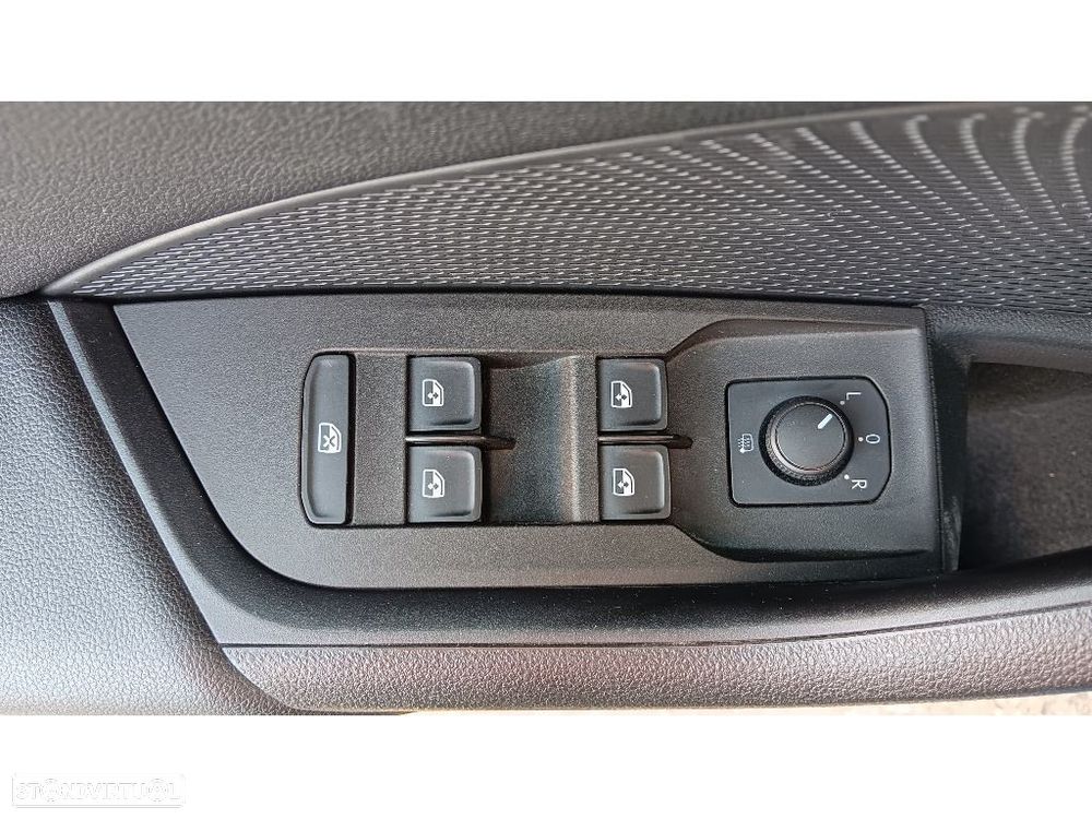 Skoda Octavia Break 2.0 TDI Ambition DSG - 12