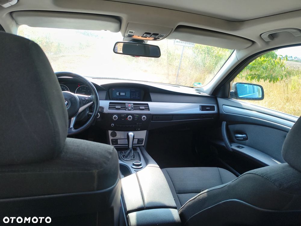 BMW Seria 5 520d Special Edition - 19