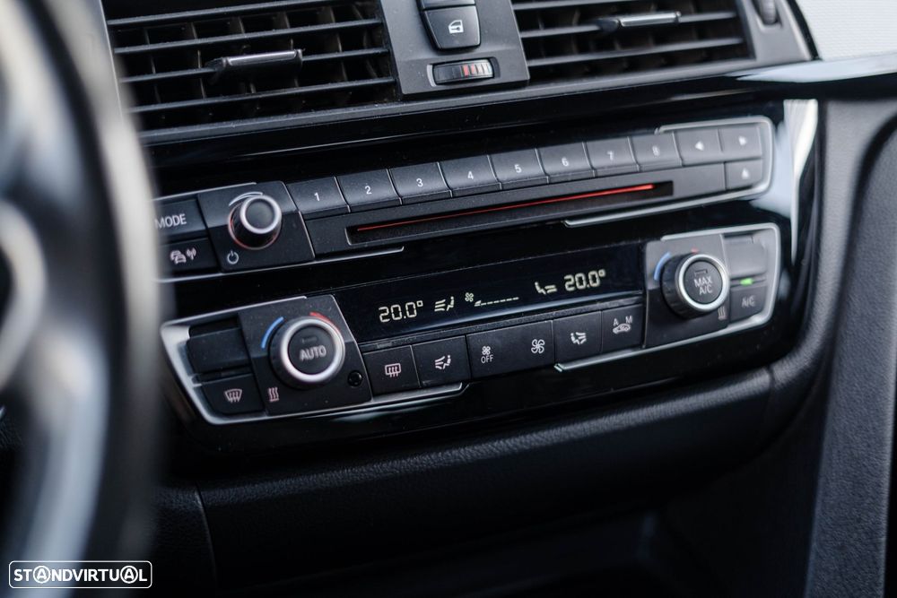 BMW 420 Gran Coupé d Pack Desportivo M Auto - 40