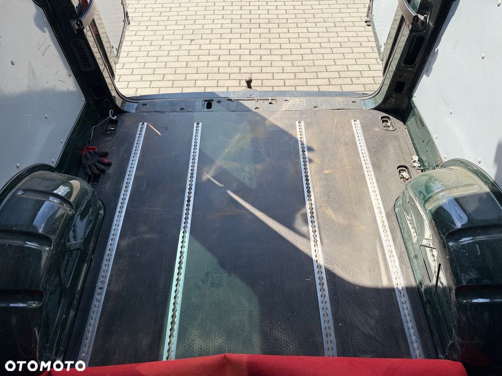 Volkswagen Crafter - 15