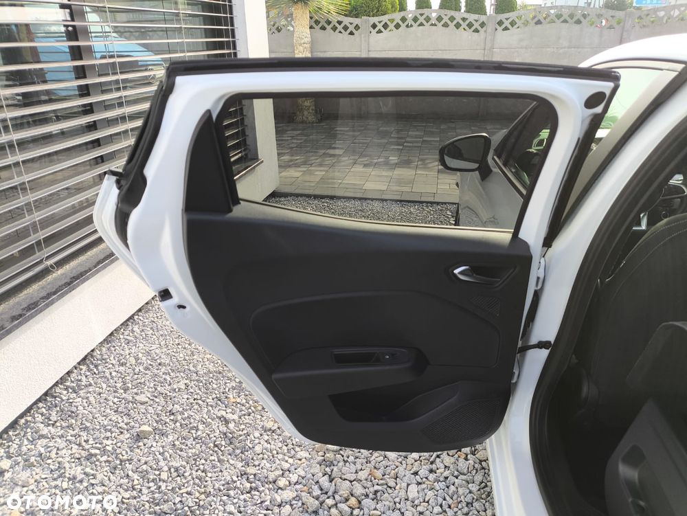 Renault Clio 1.5 Blue dCi Zen - 19