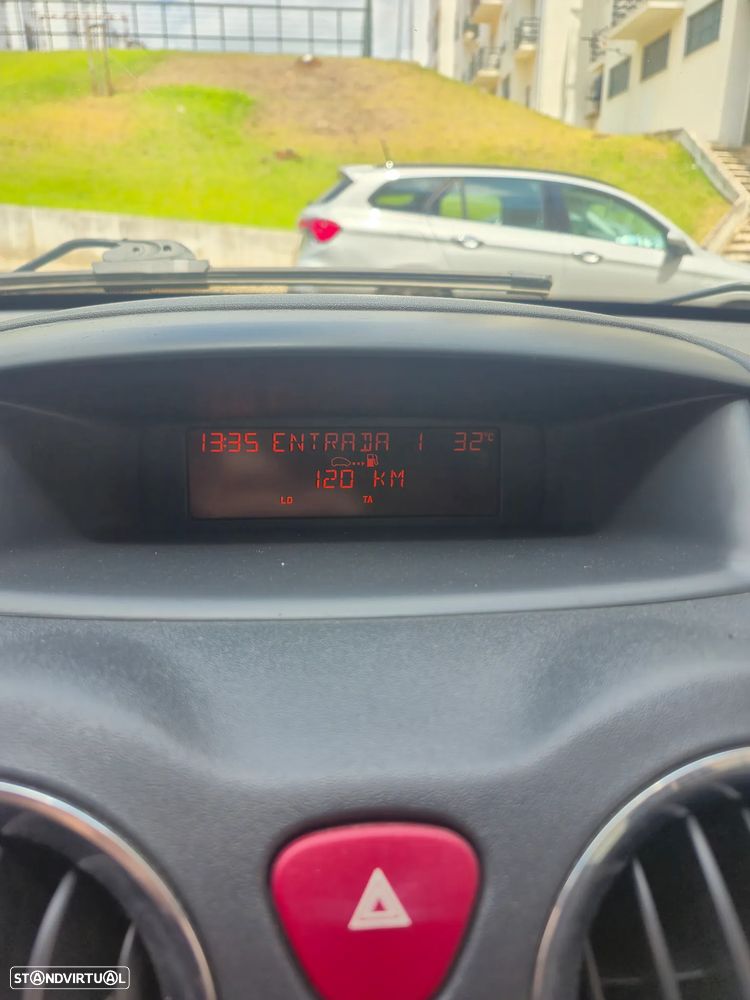 Citroën C2 1.1 SX - 13