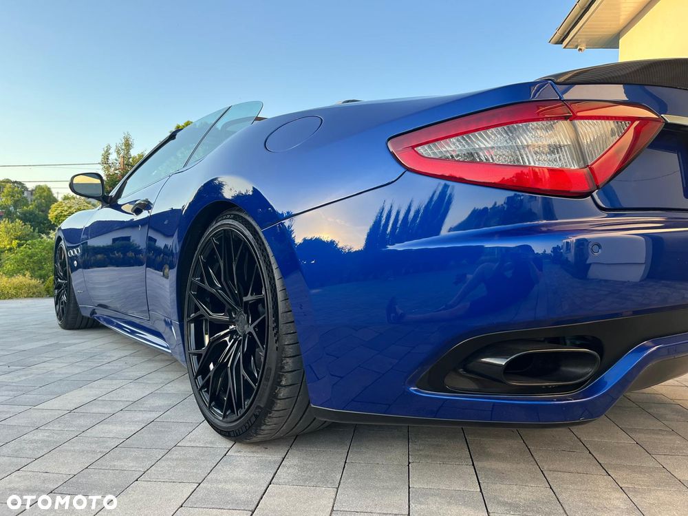 Maserati GranCabrio - 24