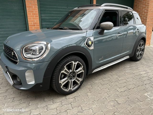 MINI Countryman Cooper SE ALL4 Yours Auto - 4