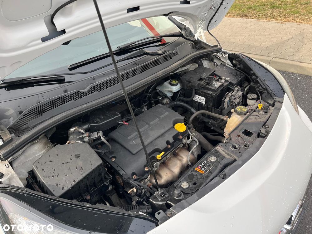 Opel Corsa 1.2 Essentia - 14