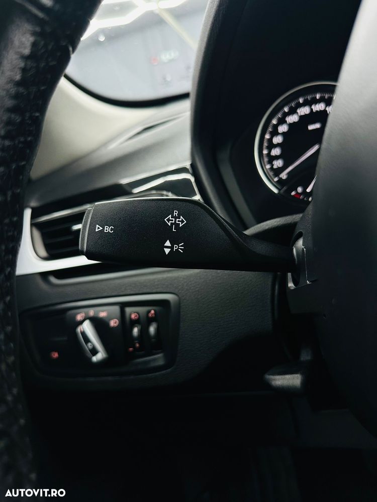 BMW X1 sDrive18i Aut. xLine - 28