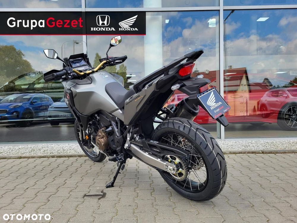 Honda CRF - 7