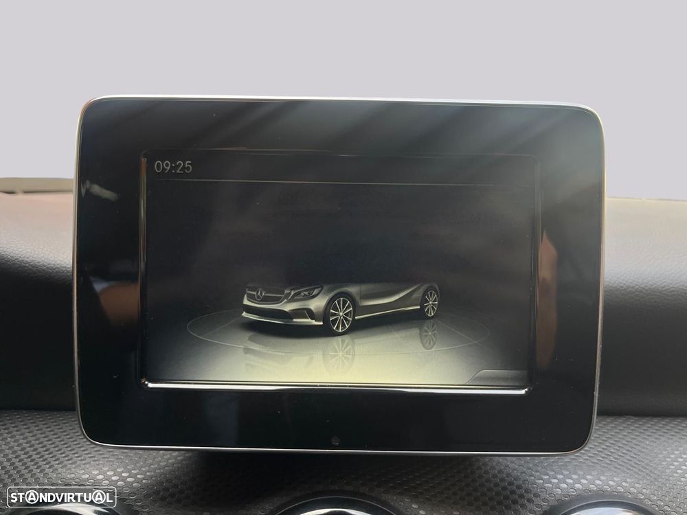 Mercedes-Benz A 180 - 27