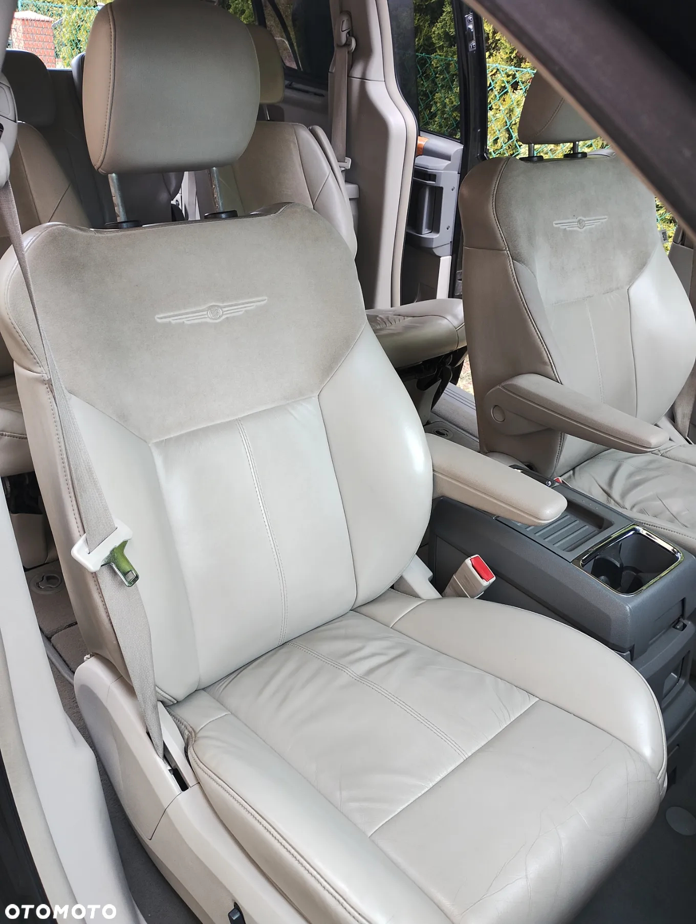 Chrysler Grand Voyager 2.8 CRD Limited - 25