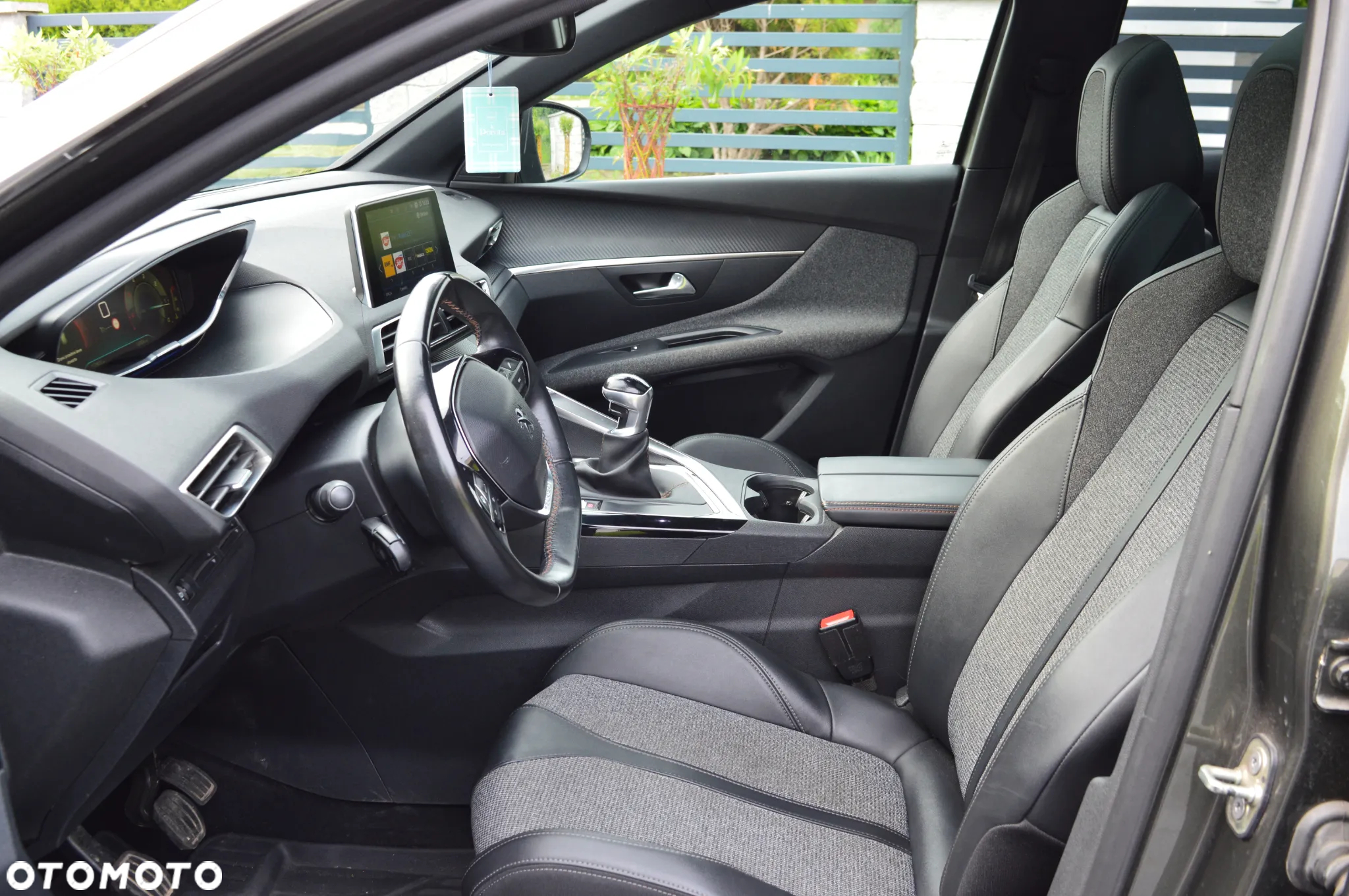 Peugeot 3008 1.6 BlueHDi Allure S&S - 15