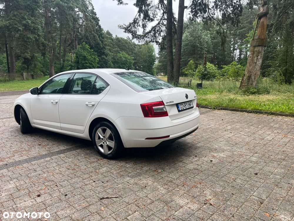 Skoda Octavia 1.6 TDI SCR Active - 2