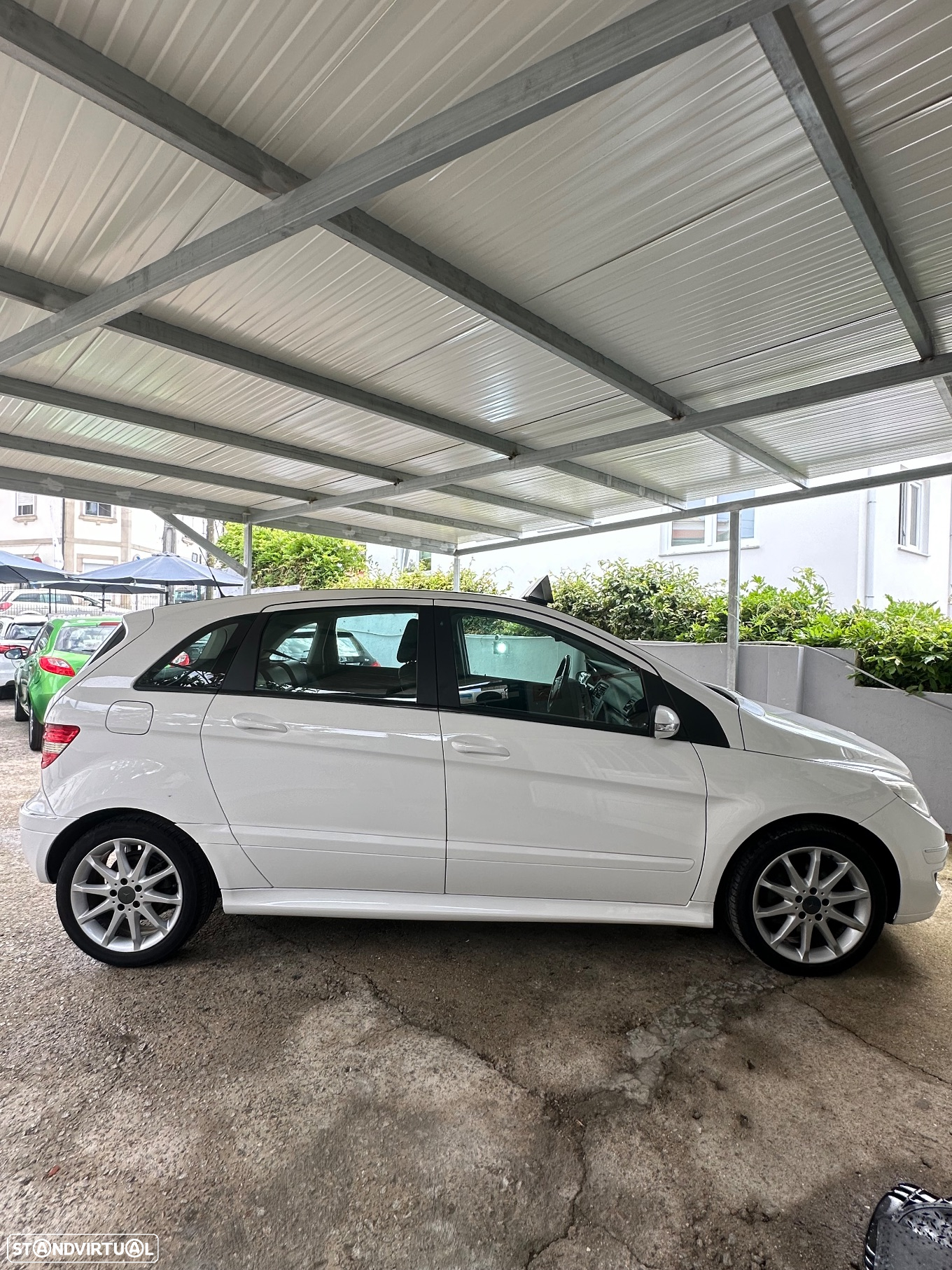 Mercedes-Benz B 180 CDi Autotronic - 10