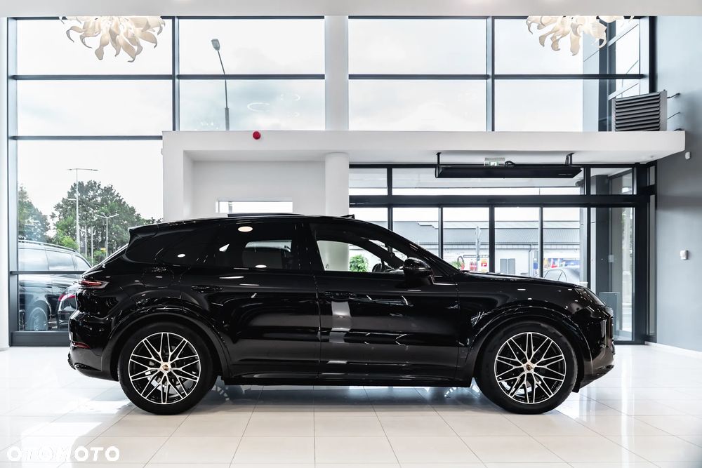 Porsche Cayenne Black Edition - 13