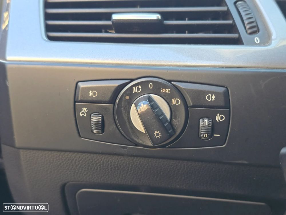 BMW 520 d Executive - 10