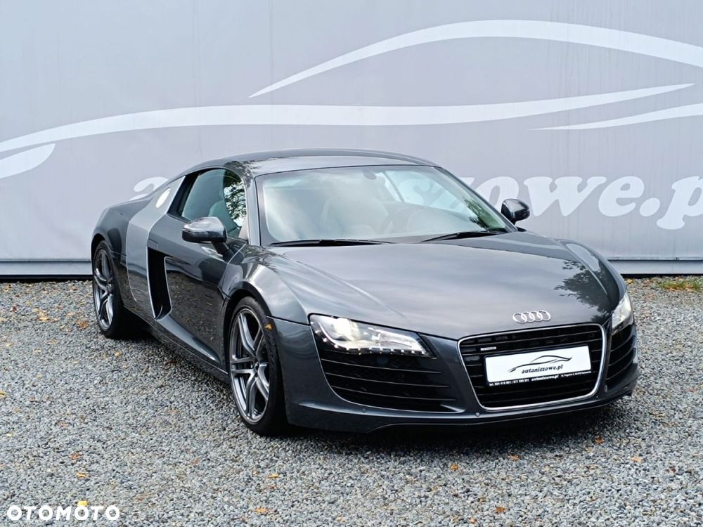 Audi R8 Coupé - 13