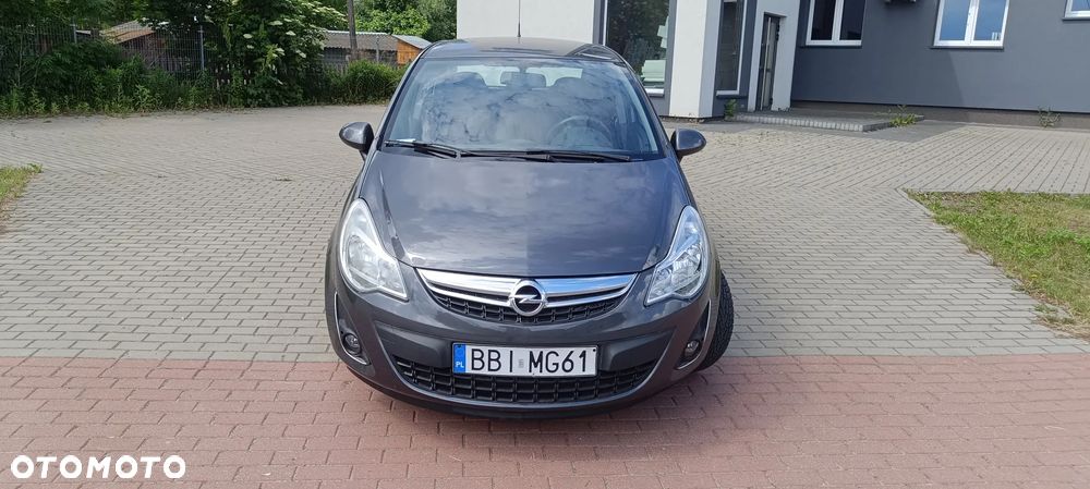Opel Corsa - 1