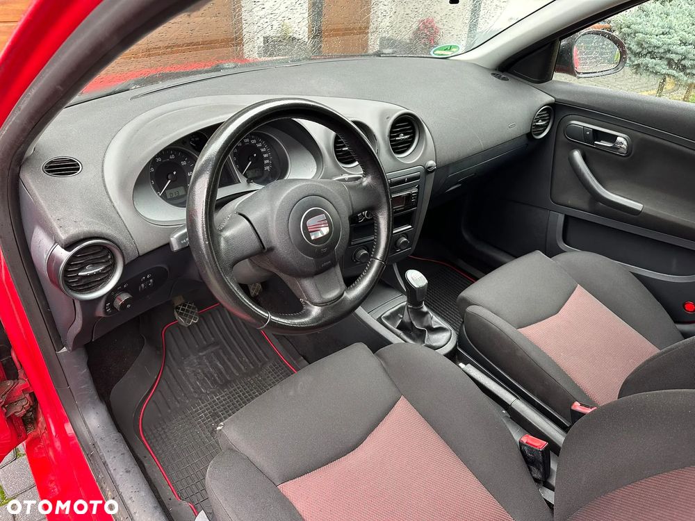 Seat Ibiza 1.4 16V Sport - 6