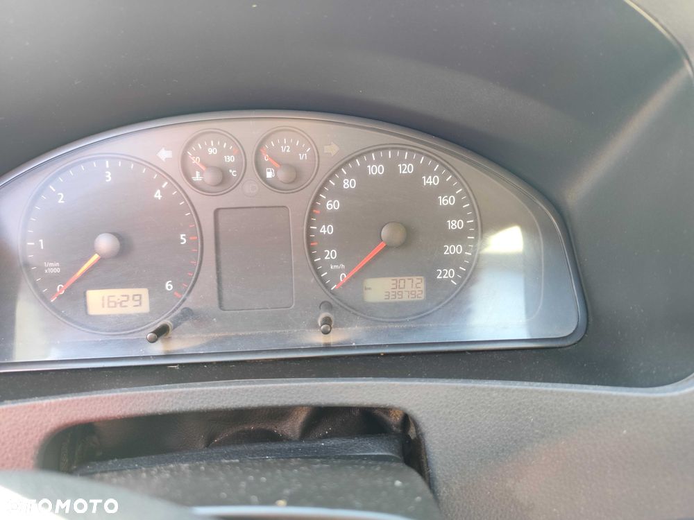 Volkswagen Transporter - 8