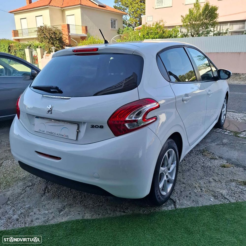 Peugeot 208 1.4 HDi Active - 4