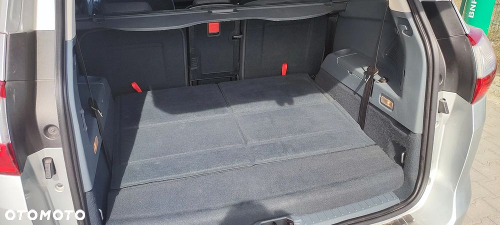 Ford Grand C-MAX 1.6 TDCi Trend - 17