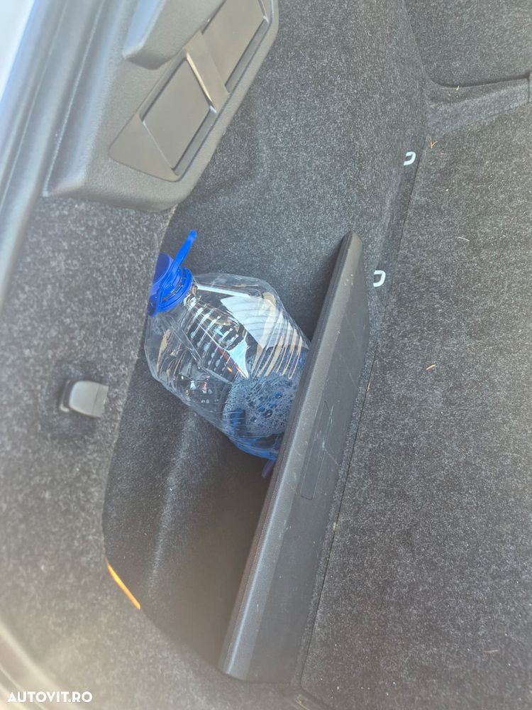 Skoda Octavia 2.0 TDI DSG Ambition - 19