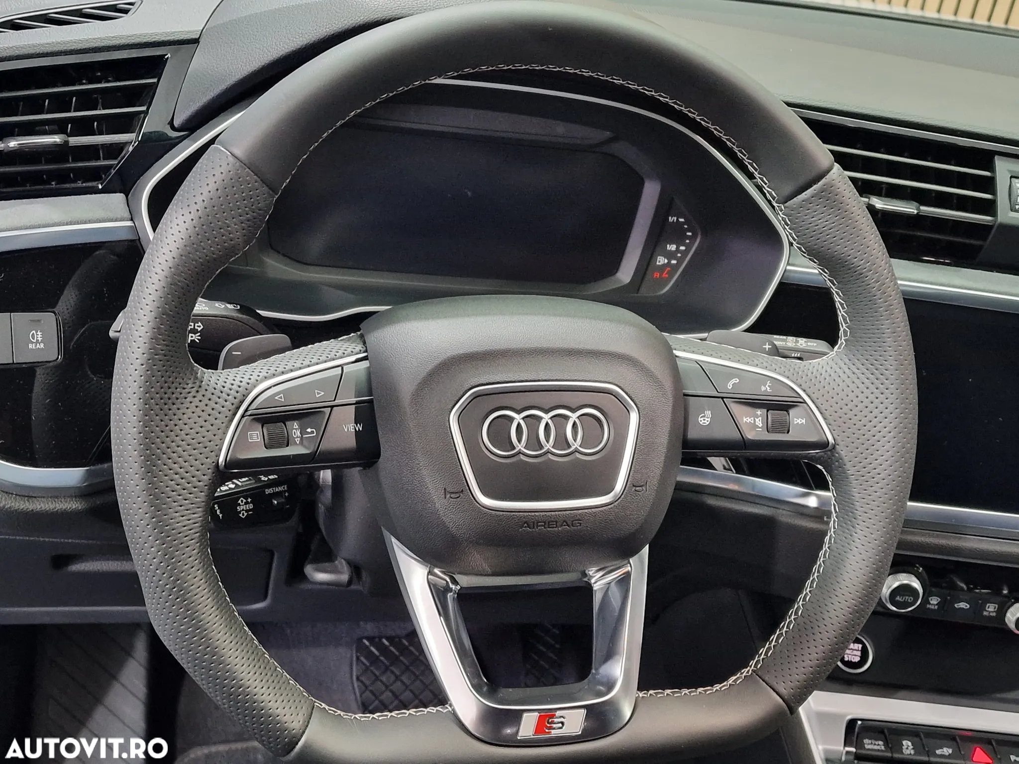 Audi Q3 1.4 45 TFSI e PHEV S Line - 11