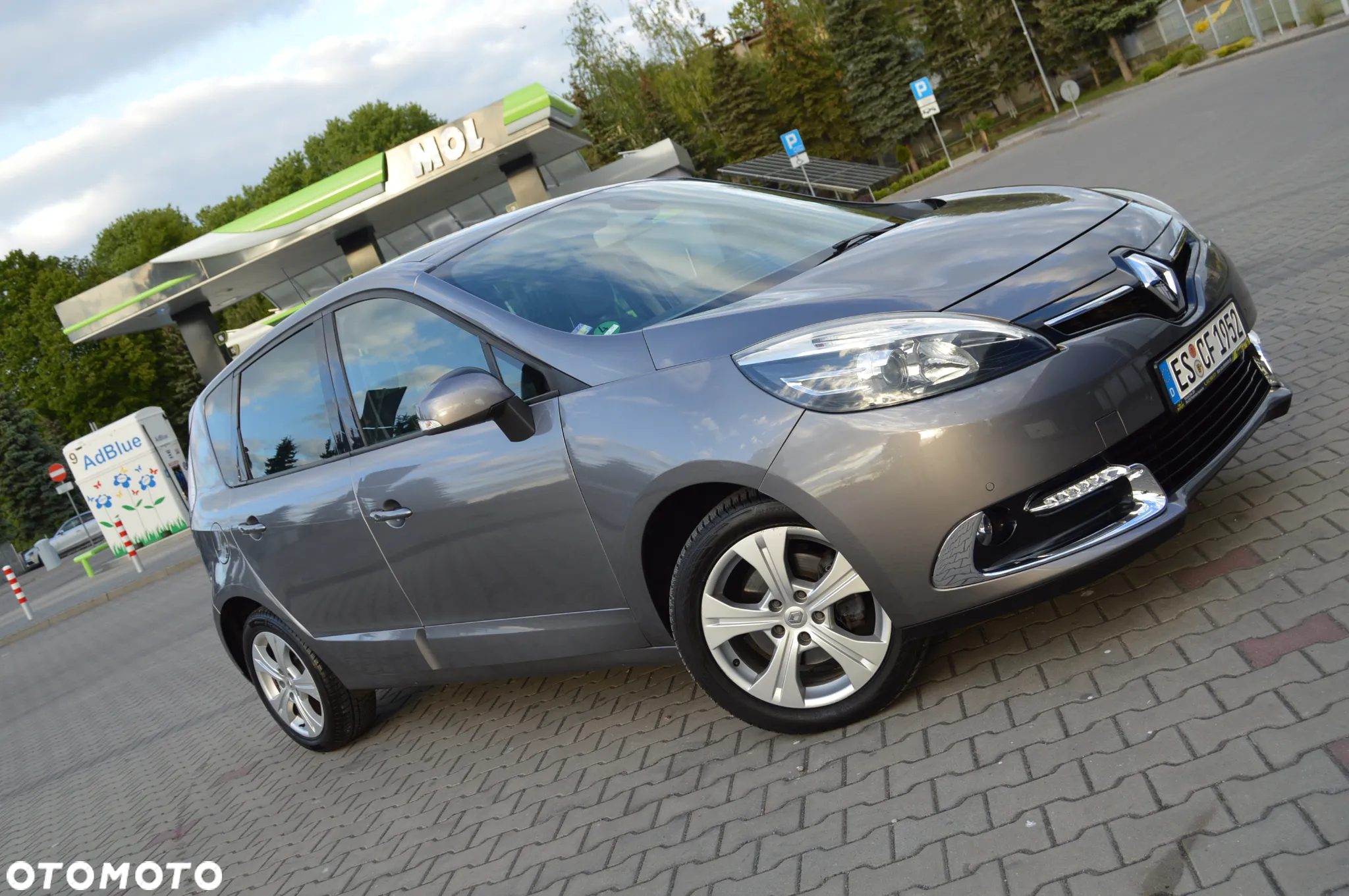Renault Scenic 1.2 TCe Energy Limited EU6 - 16
