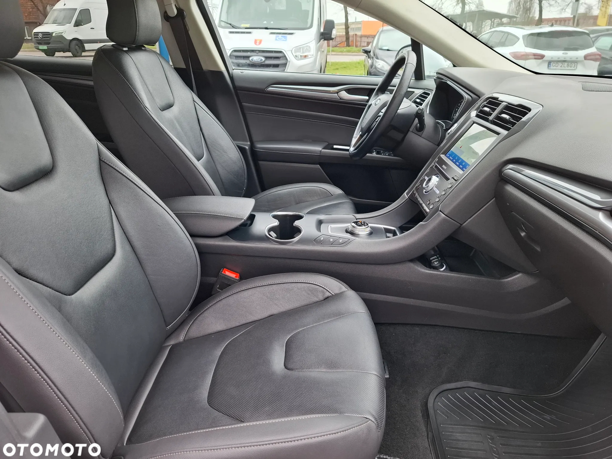 Ford Mondeo 2.0 EcoBlue Titanium - 10