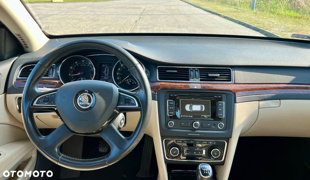 Skoda Superb 1.8 TSI Platinum - 13
