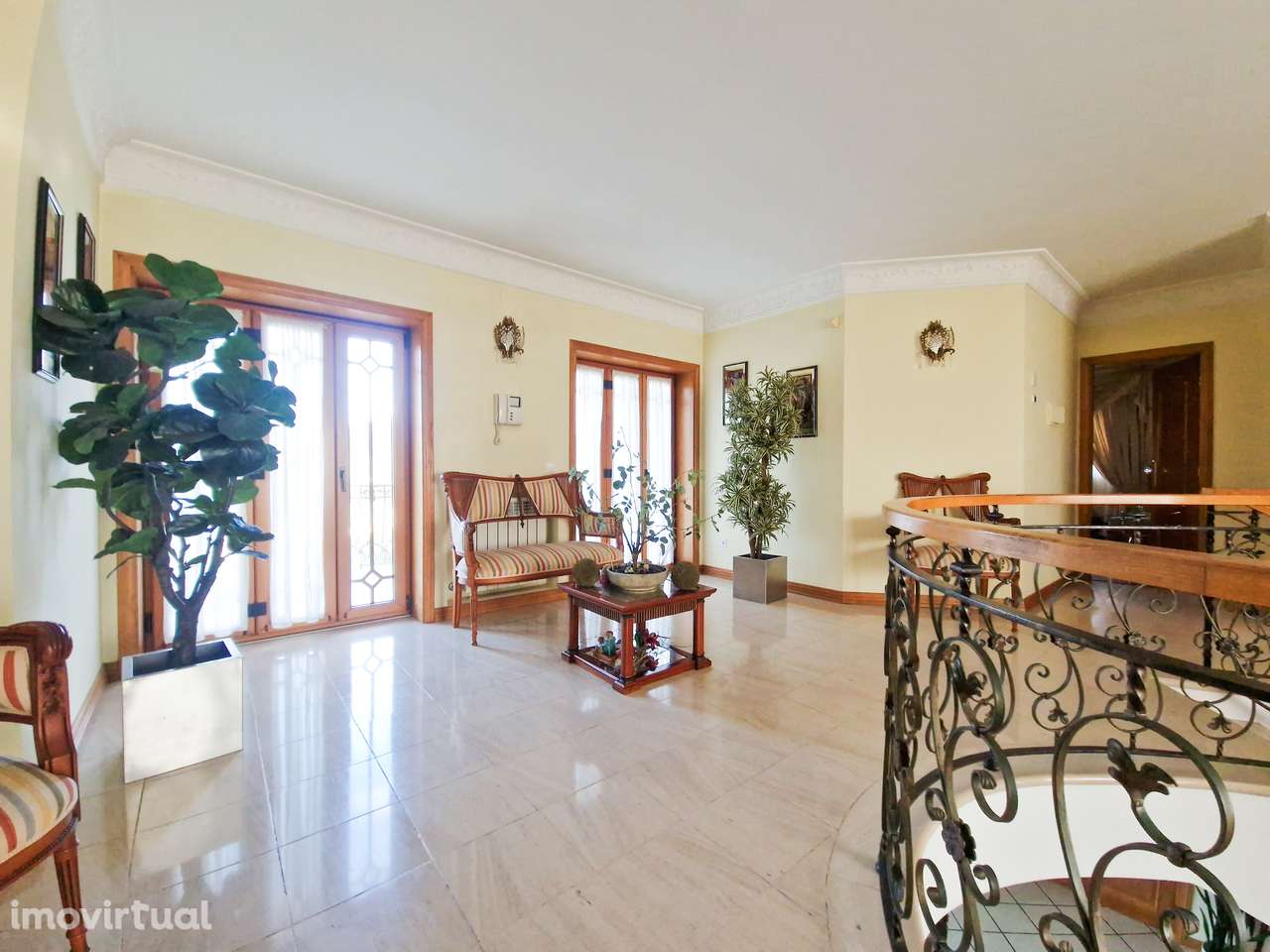 Moradia T5 de Arquitetura Tradicional com Piscina e Terreno de 4.07... - Grande imagem: 4/40