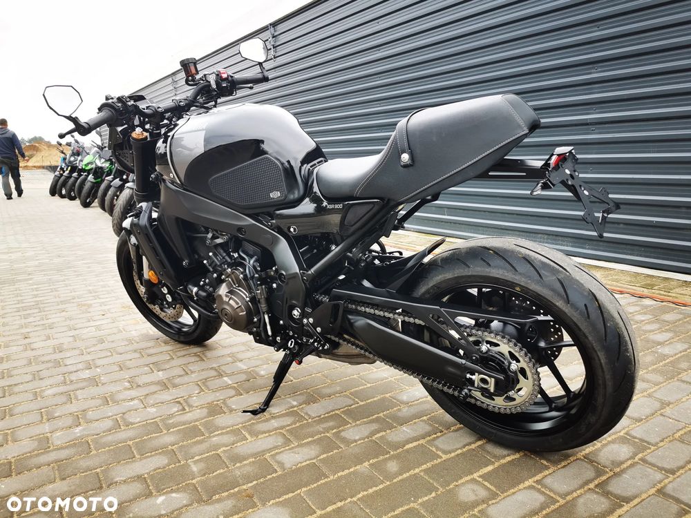 Yamaha XSR - 6