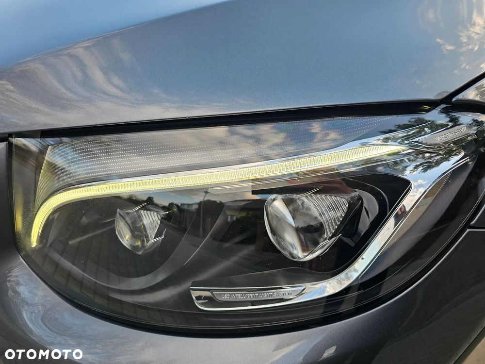 Mercedes-Benz GLC - 28