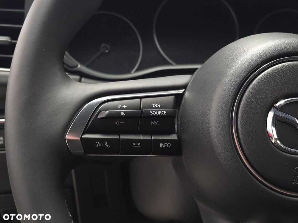 Mazda 3 2.0 mHEV Exclusive-Line - 11