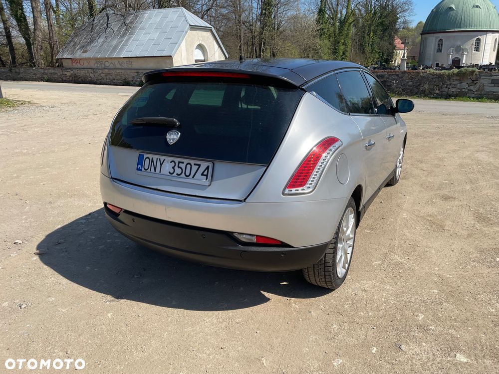 Lancia Delta 2.0 MultiJet 16v Platino - 9