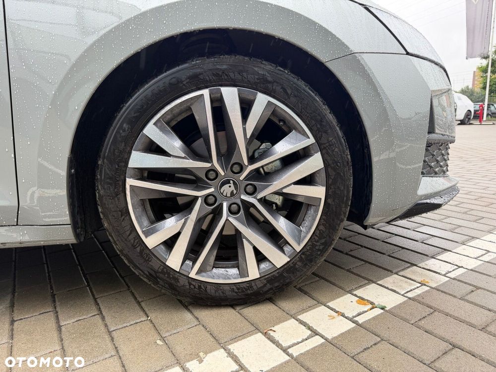Skoda Octavia 1.5 TSI mHEV Sportline DSG - 27