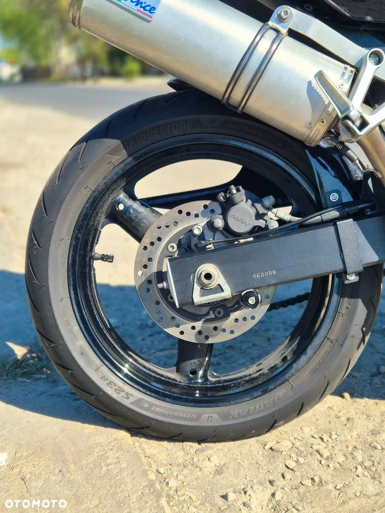 Suzuki SV - 29